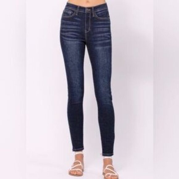 Judy Blue Jeans Dark Wash High Rise Slim Cigarette Stretch Denim 9/29 - Picture 1 of 12